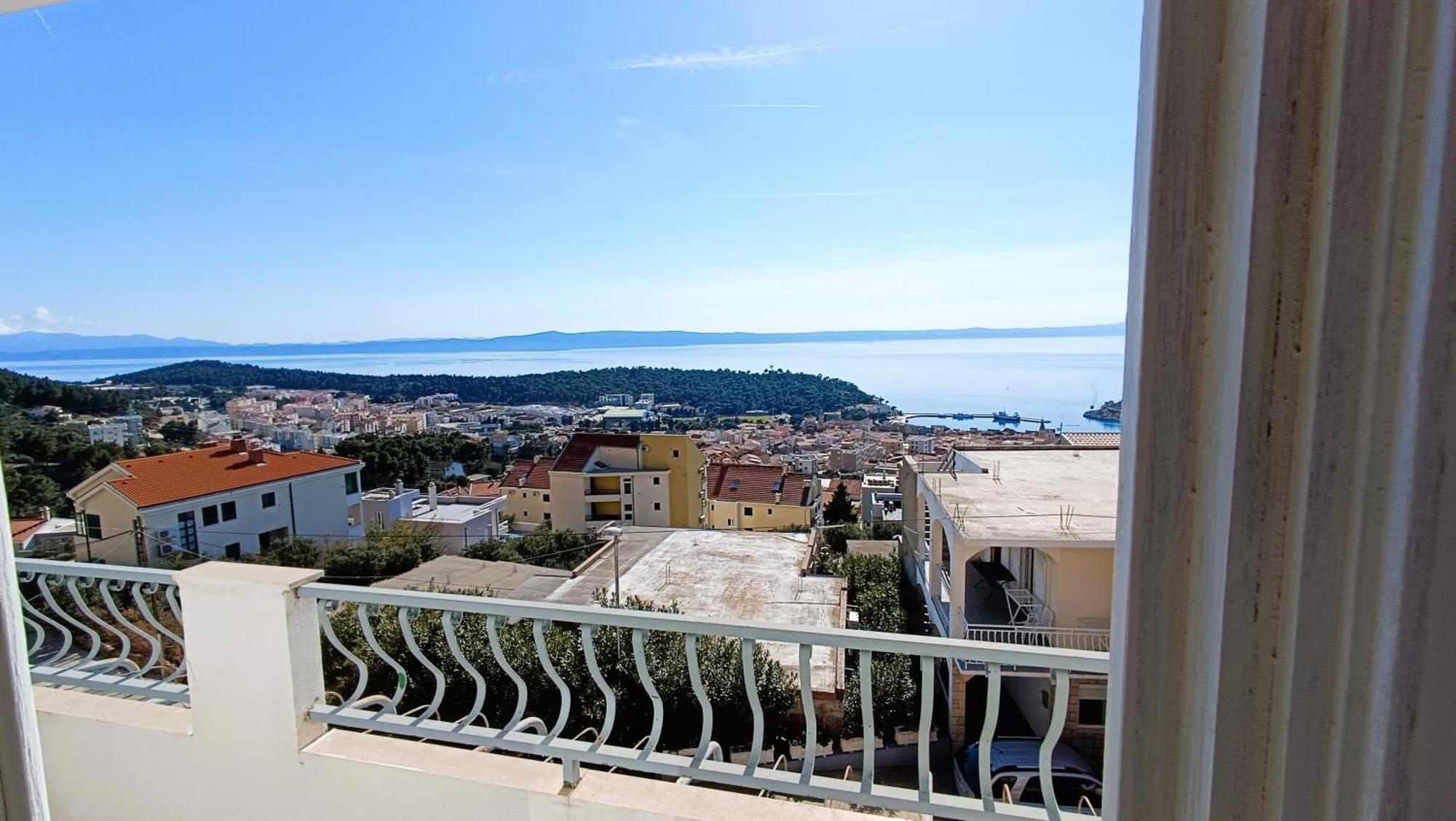 Apartments Ella Makarska Exterior photo